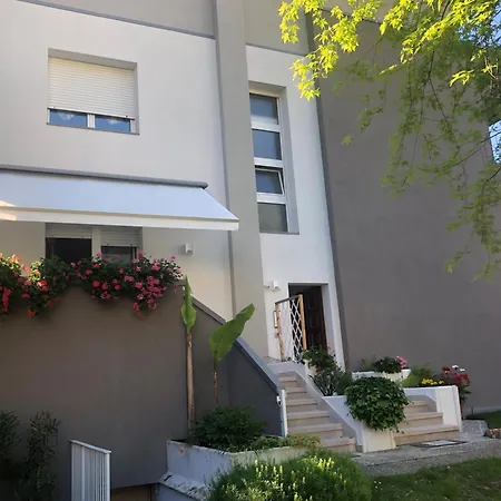 Villa Dina-2