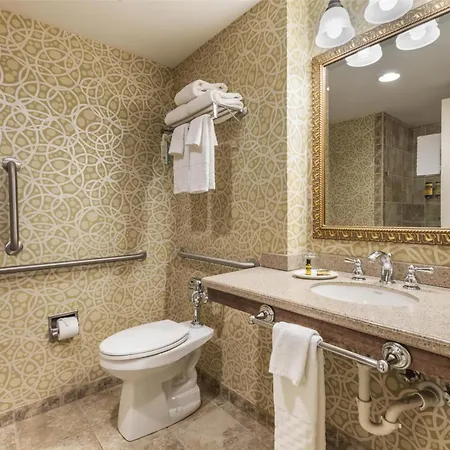 Best Western Plus The Normandy Inn & Suites-2