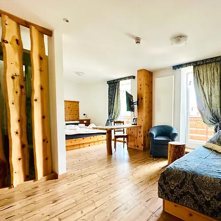Alpen Family Hotel Someda-3