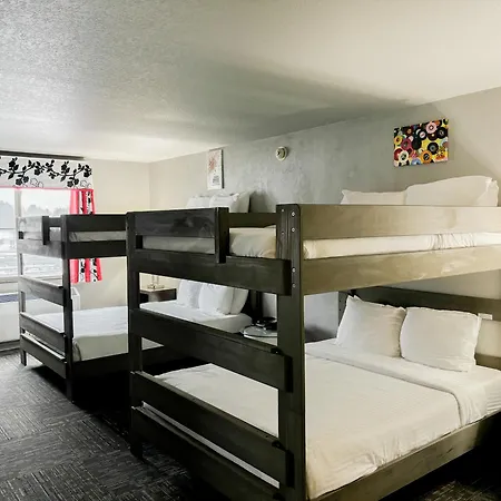 Metropolis Resort - Eau Claire-2