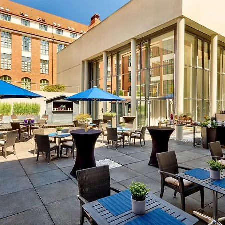 Sheraton Hannover Pelikan Hotel-3