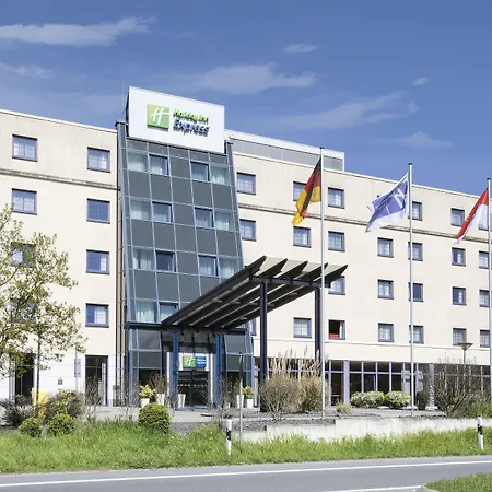 Holiday Inn Express Frankfurt Airport By Ihg-2
