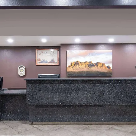 Travelodge By Wyndham Globe Az-3