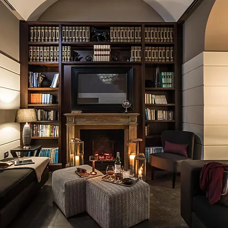 The Independent Hotel-2