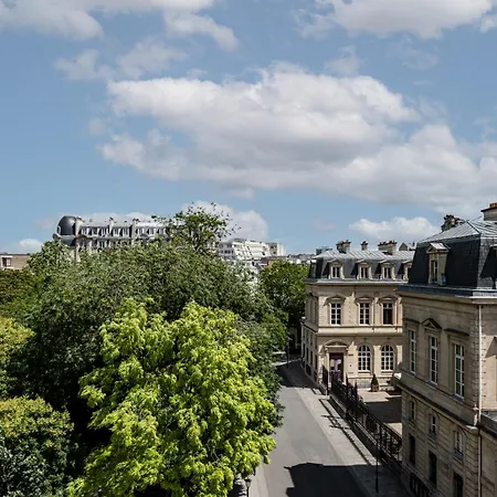 La Chambre Du Marais-3