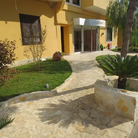 Hotel Joyfull-3