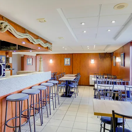 Brit Hotel Iroise Brest-2