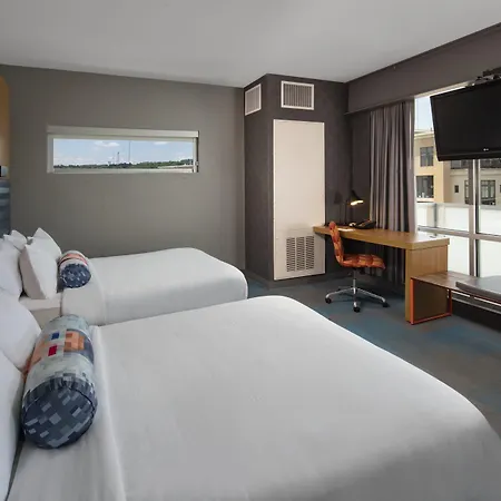 Aloft By Marriott Birmingham Soho Square-2