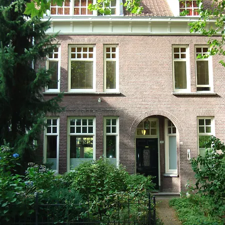 Boutiquehotel Sycamore - Protected City View - 950M From Central Station-3
