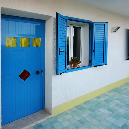 Suite House L'Isola Che Non C'è-3