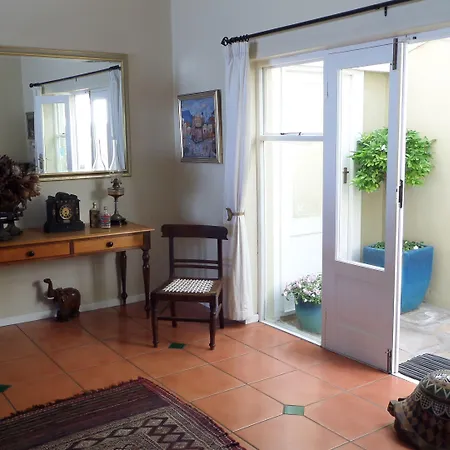 Moonglow Guesthouse-3