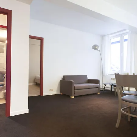 Alpha Hotel-2