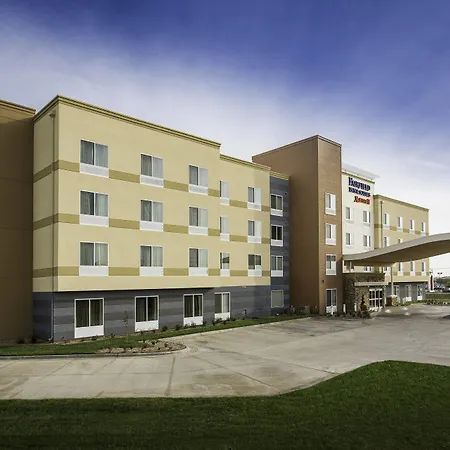 Fairfield Inn And Suites Hutchinson-2