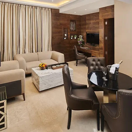 Goldfinch Hotel Mumbai-2
