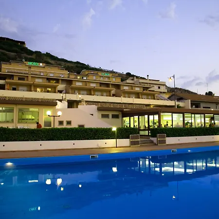 Hotel & Residence La Baia-2