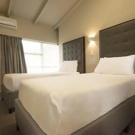 Middlemore Motel-3