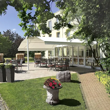 Hotel Am Quellberg-3