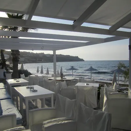 Petradi Beach Lounge Hotel-3