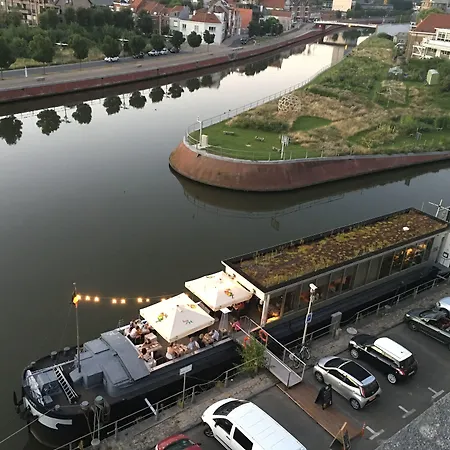 Hotel Restaurant Brasserie Feestzaal Ahoi, Kortrijk-2