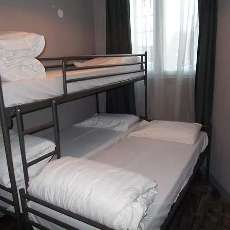 Urban City Centre Hostel-2