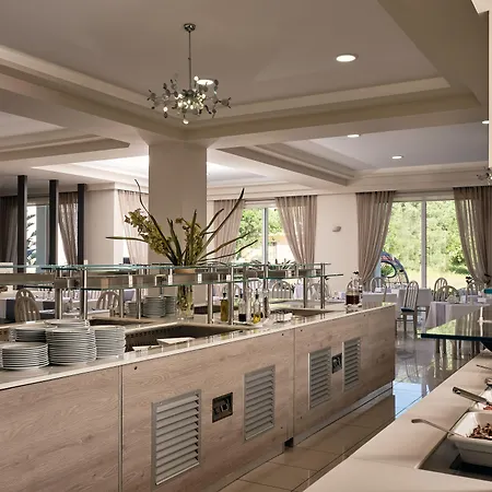 Park Hotel & Spa-Adults Only-3