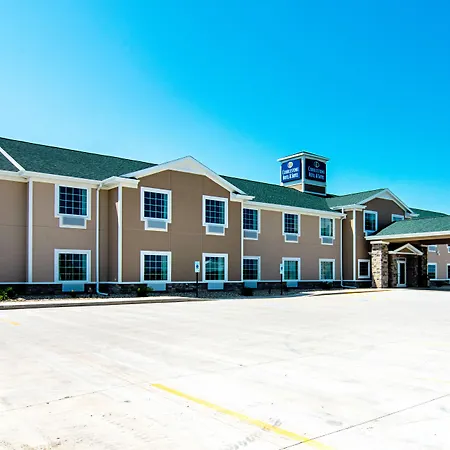 Cobblestone Hotel & Suites - Paxton-2