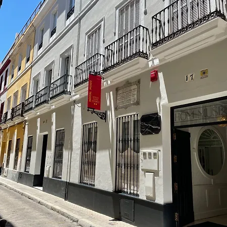 Hostal Hom Museo-3
