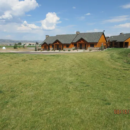 Townhomes On The Green-3