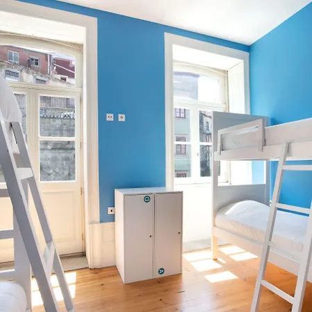 Best Guest Porto Hostel-3