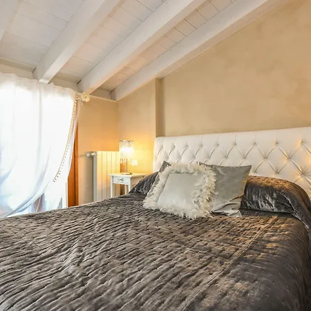 Luxury Suite Sirmione-2