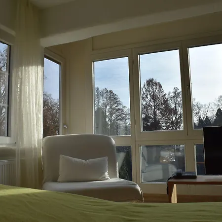 Hotel Lindenallee-3