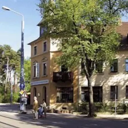 Pension an der Pillnitzer Schlossfähre-2