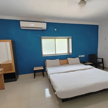 Hotel Sai Inn Executive-2