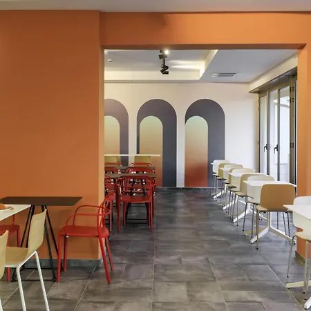 B&B Hotel Catania City Center-2