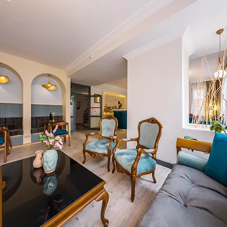 Triana Hotel-3