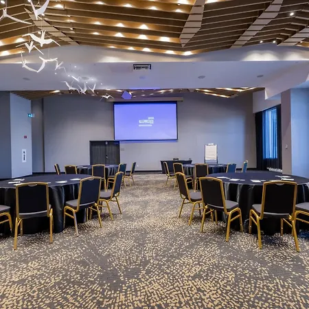 Courtyard By Marriott Montreal Brossard-2
