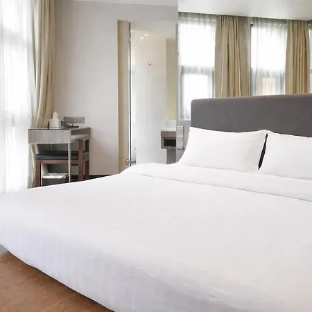 Amrise Hotel Kitchener-2