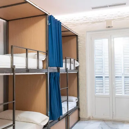 The Nomad Hostel&Pension-3