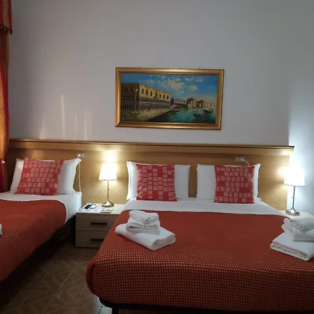 Hotel Tito-2