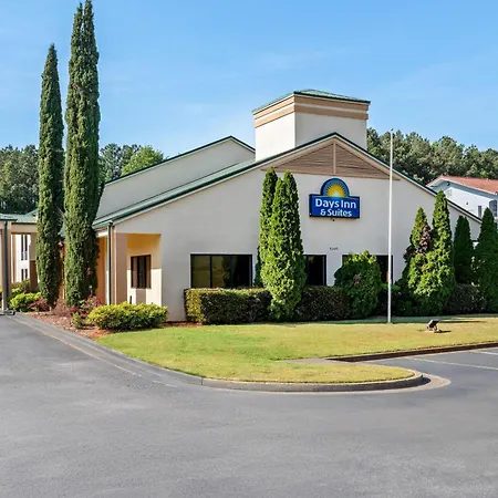 Days Inn & Suites By Wyndham Peachtree Corners Norcross-3