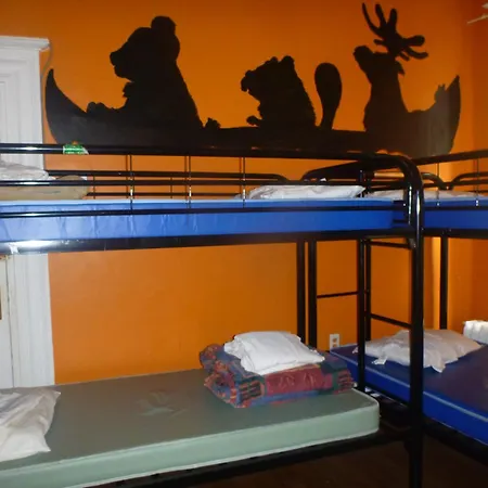 Auberge Jeunesse La Belle Planete Backpackers Hostel-2