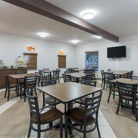Quality Inn Airport-2