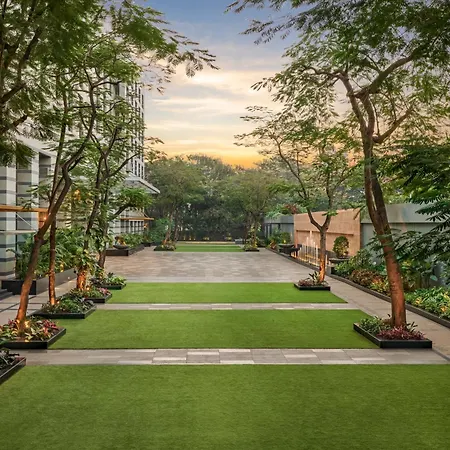 Grand Hyatt Mumbai Hotel And Residences-2