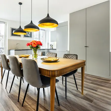 LivinParis - Luxury 3&4 Bedrooms Montmartre I-3