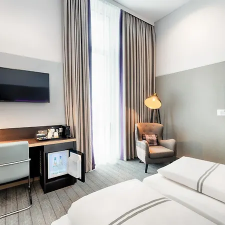 Premier Inn Wolfsburg City Centre-3