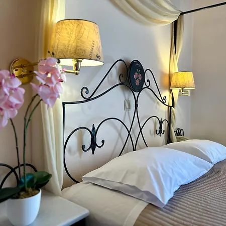 Acropole Delphi City Hotel-2