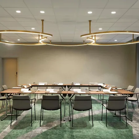 Le Louis Hotel Versailles Chateau - Mgallery Collection-2