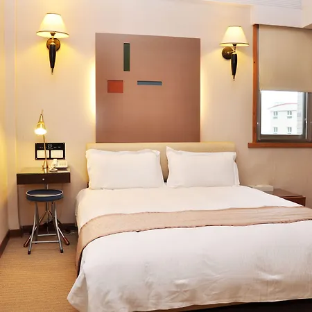 Tian Long Hotel-3