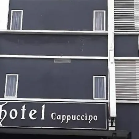 Cappuccino Hotel @ Mount Austin-2