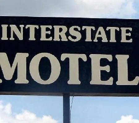 Interstate Motel-2